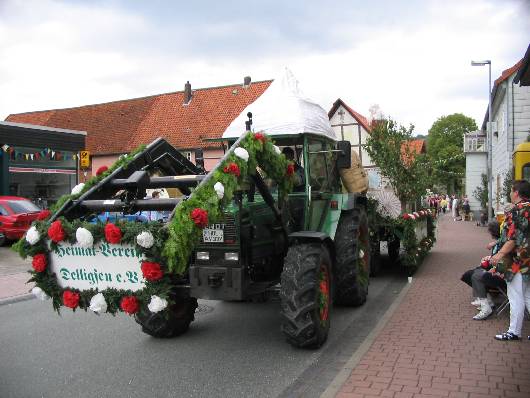 27.06.2004: Festumzug beim Heimatfest