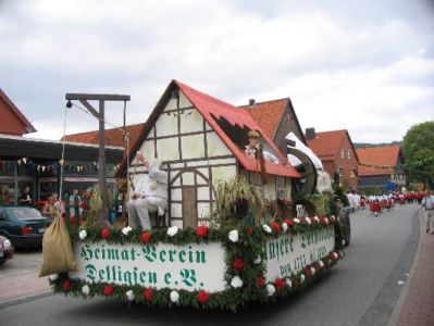 27.06.2004: Festumzug beim Heimatfest